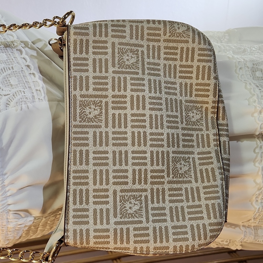 Anne Klein handbag purse taupe with luon logo gold chain accents